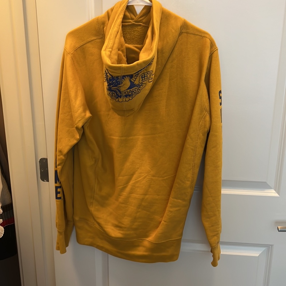 Authentic Supreme hoodie medium; used in good condition